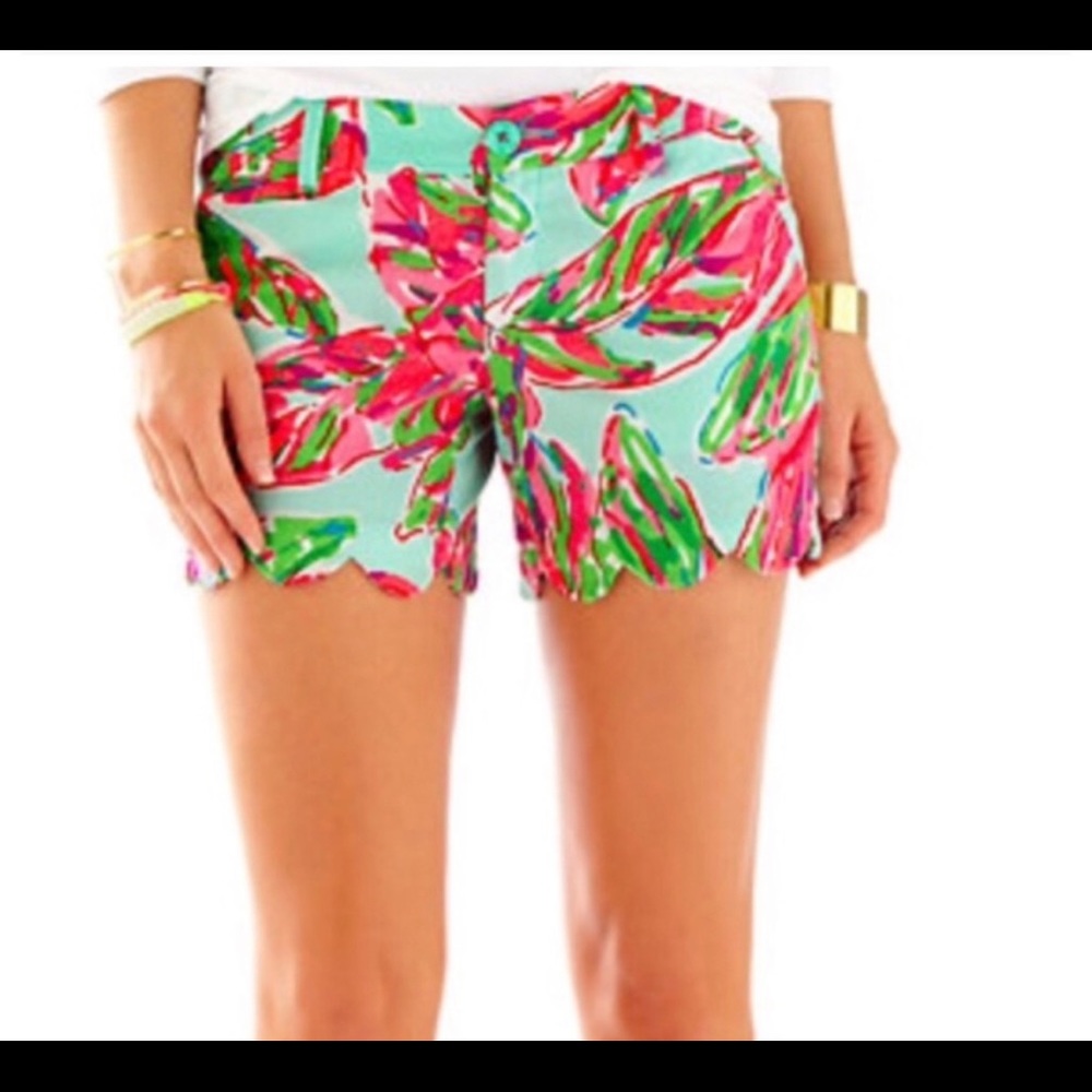 5” Lilly Pulitzer Butter Cup Shorts